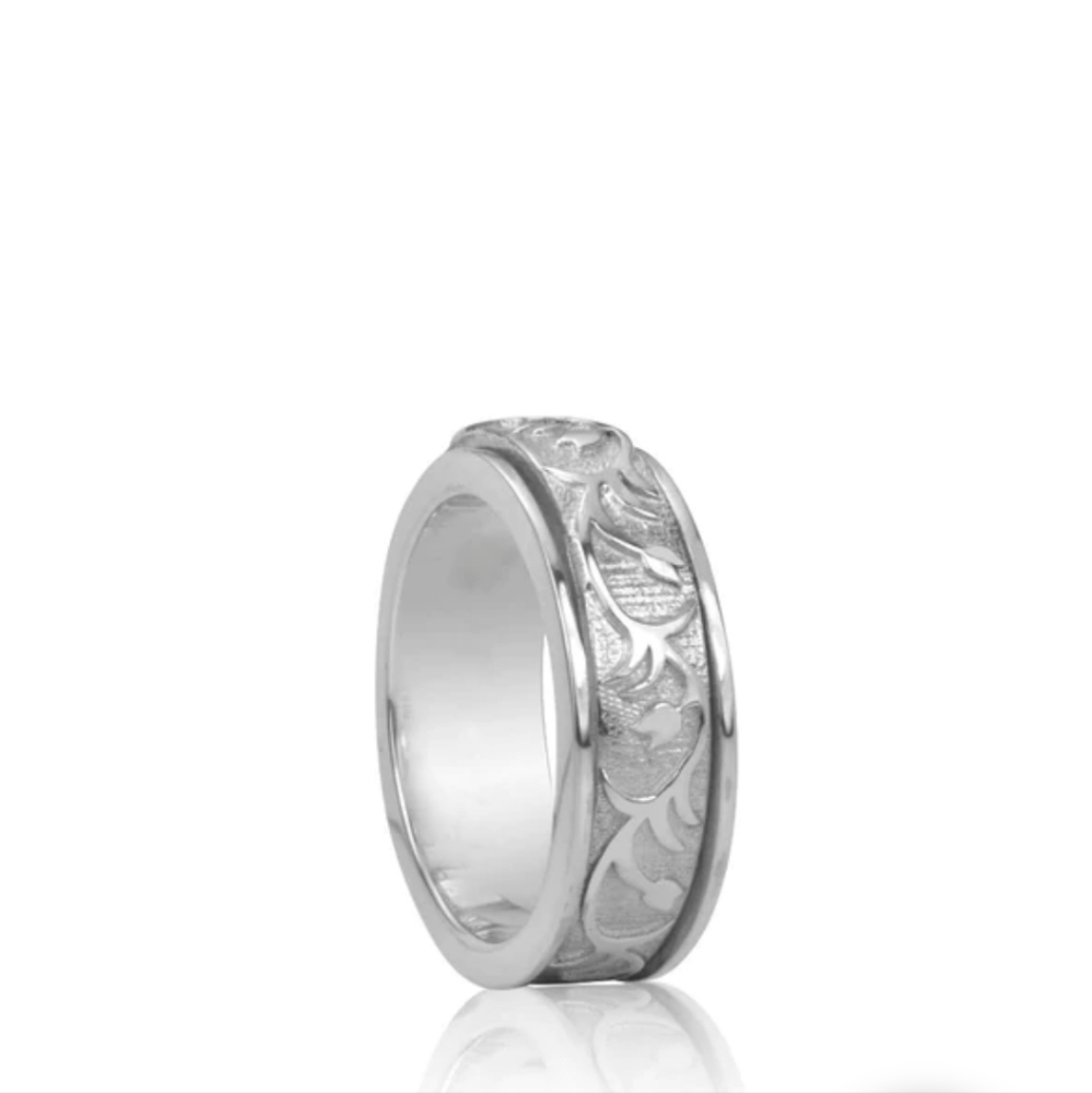 Beautiful sterling silver meditation ring